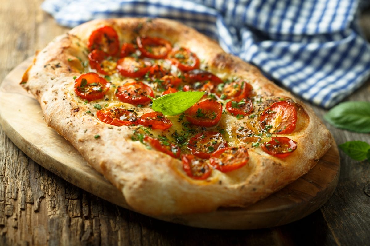 Foccacia - co to jest i z czym jeść