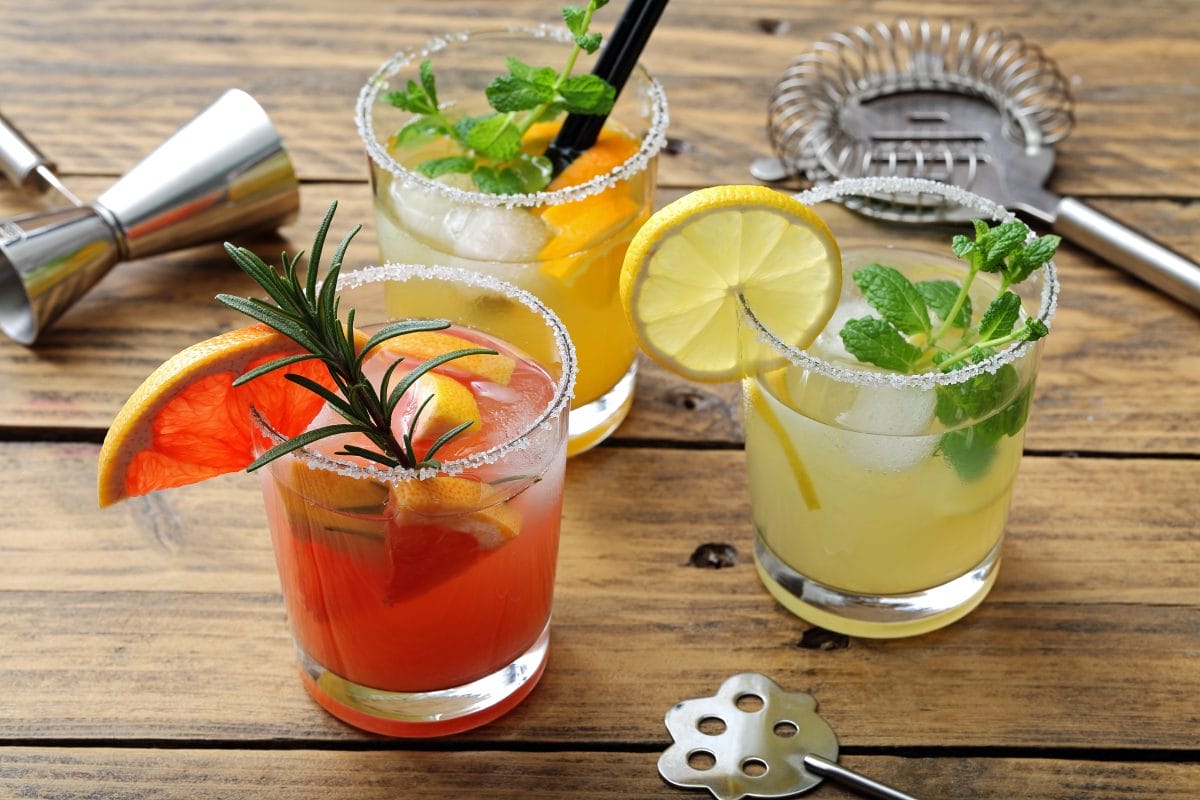 propozycje na drinki bezalkoholowe na lato