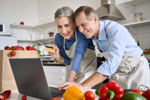 Zakupy spożywcze online dla seniorów: wygoda i bezpieczeństwo