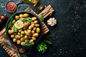 Najpyszniejsze przepisy na ziemniaki z piekarnika