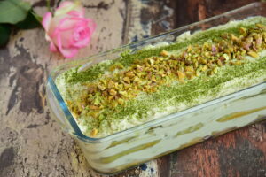 Matcha w roli głównej: przepisy, smoothie, koktajle