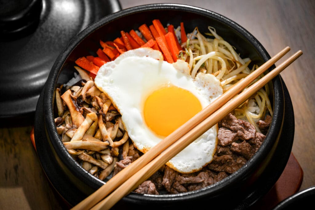 3. Bibimbap z Gochujang